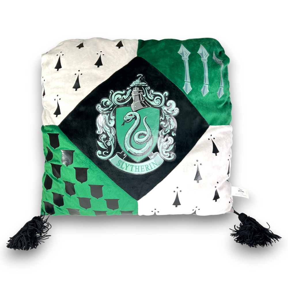 Wizarding World of Harry Potter Universal Orlando Slytherin Throw Pillow Tassels
